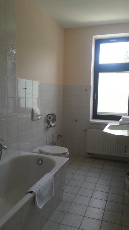 Teichhotel Schmalkalden Pokój zdjęcie